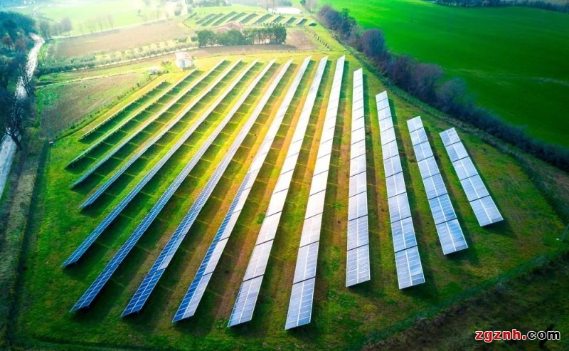 菲尼克斯：從20世紀(jì)的礦渣堆到21世紀(jì)的太陽(yáng)能發(fā)電廠