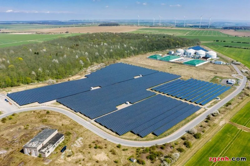 菲尼克斯：從20世紀(jì)的礦渣堆到21世紀(jì)的太陽(yáng)能發(fā)電廠