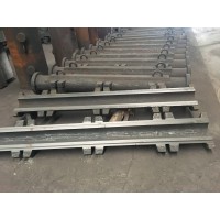 河鑄重工生產(chǎn)雙開(kāi)鋼錠模脫?？靿勖L(zhǎng)