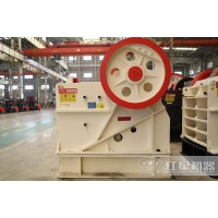 大塊石頭粉碎用什么破碎機(jī)器更省成本？YD25