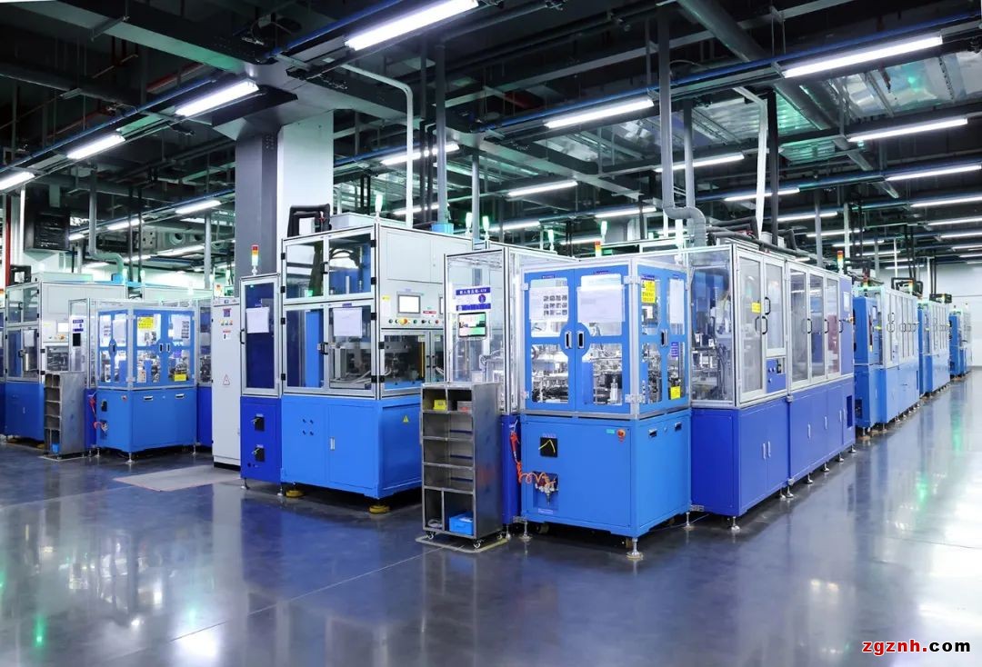 順絡(luò)電子先進的自動化生產(chǎn)線一角2